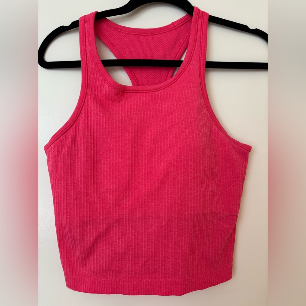 Ebb to Street Cropped Racerback
Tank Top Lipgloss